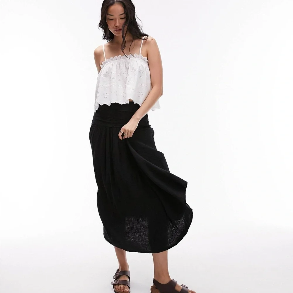 Nwt Topshop white eyelet flouncy top - Picture 3 of 11